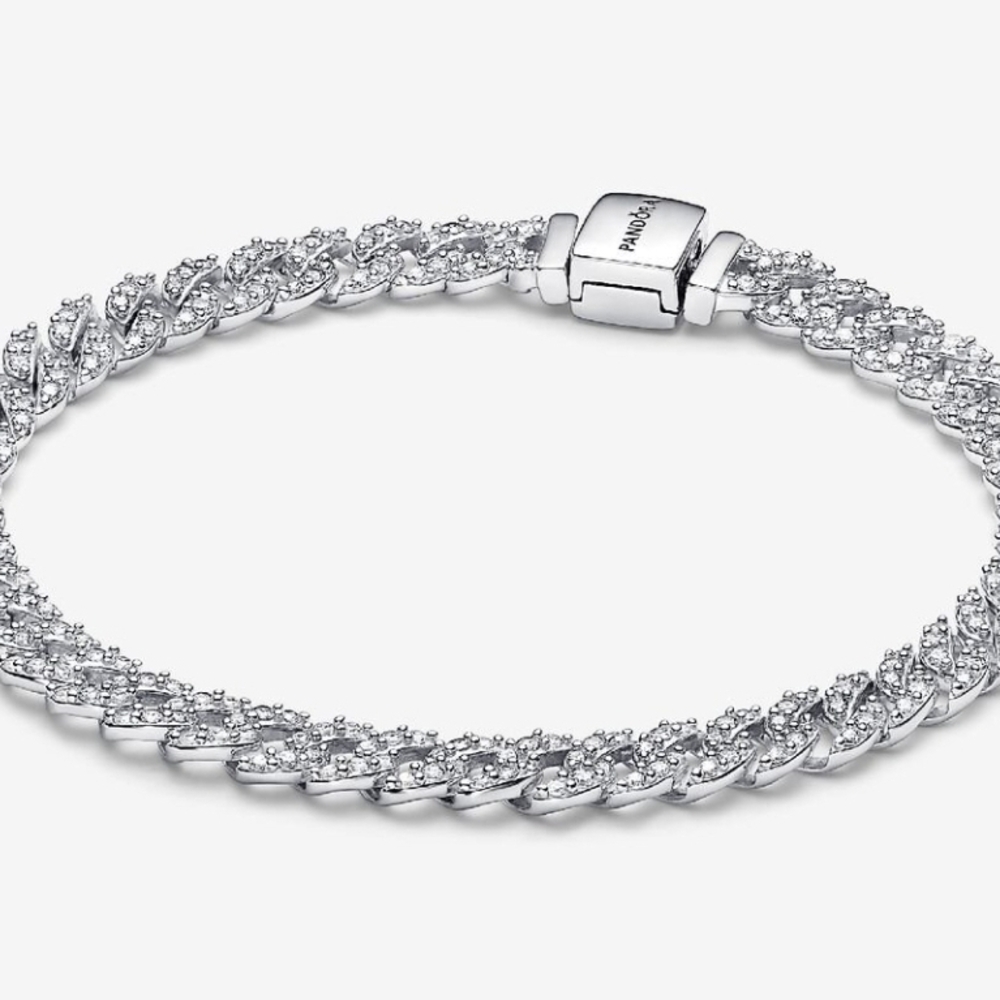 Elegant Silver Bracelet